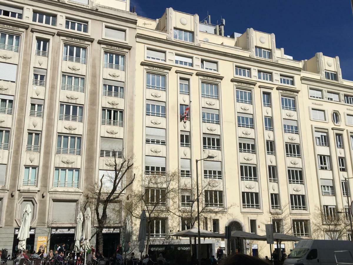 Smart Plaza De Las Cortes Apartment Madrid Exterior photo